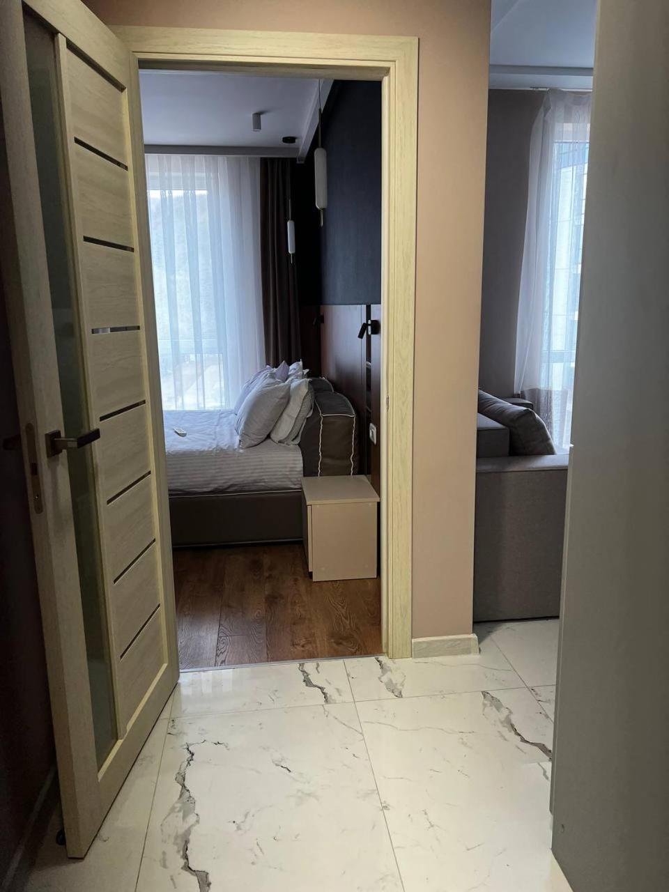 Апартаменти Sunvi В Жк Сонячний Квартал Golubinoye Exterior foto